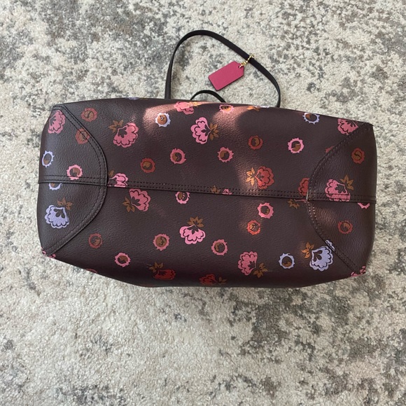 Coach Reversible Tote - Picture 3 of 13